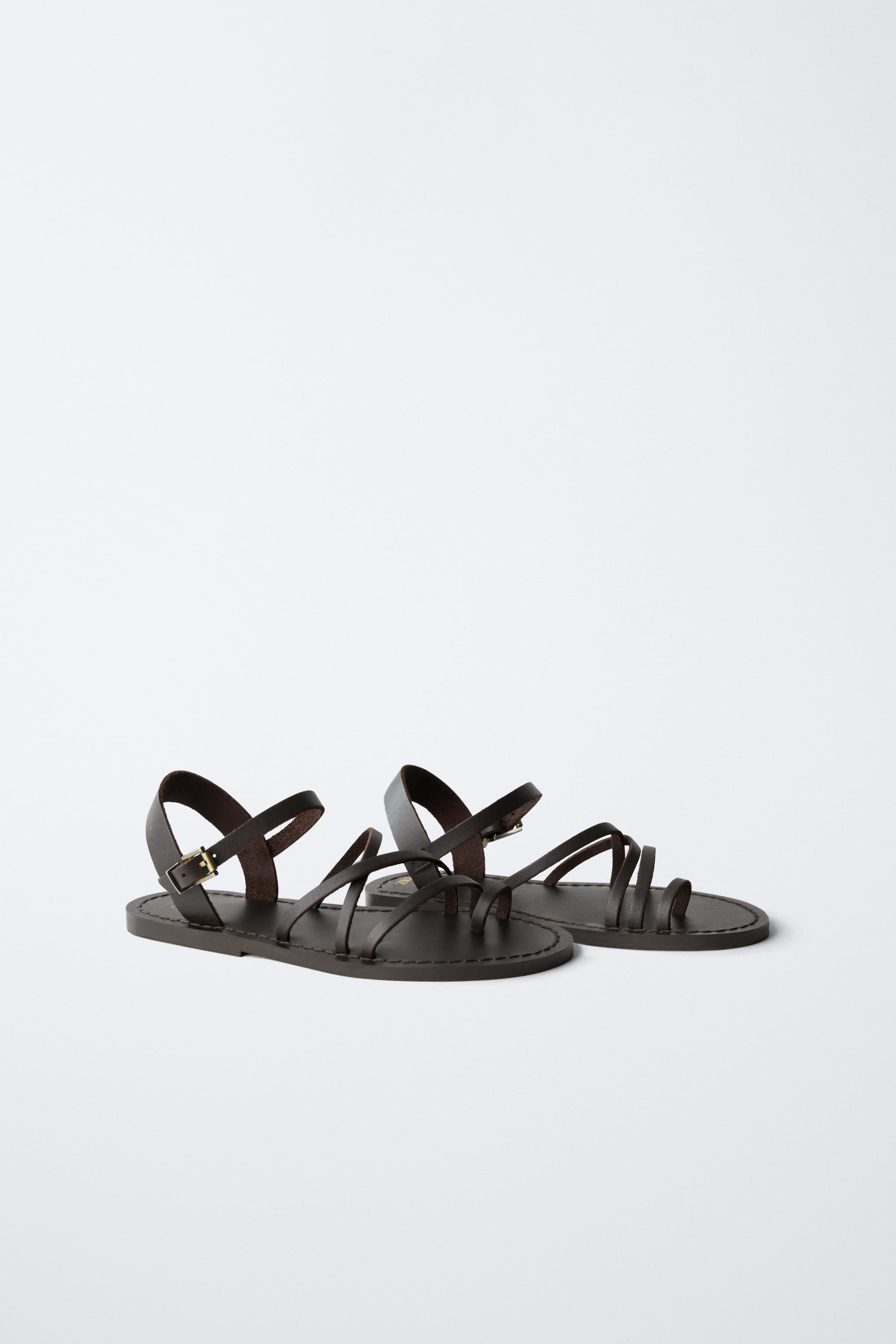 SANDALES À BRIDES EN CUIR